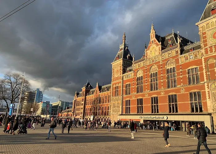 Ph93 أمستردام